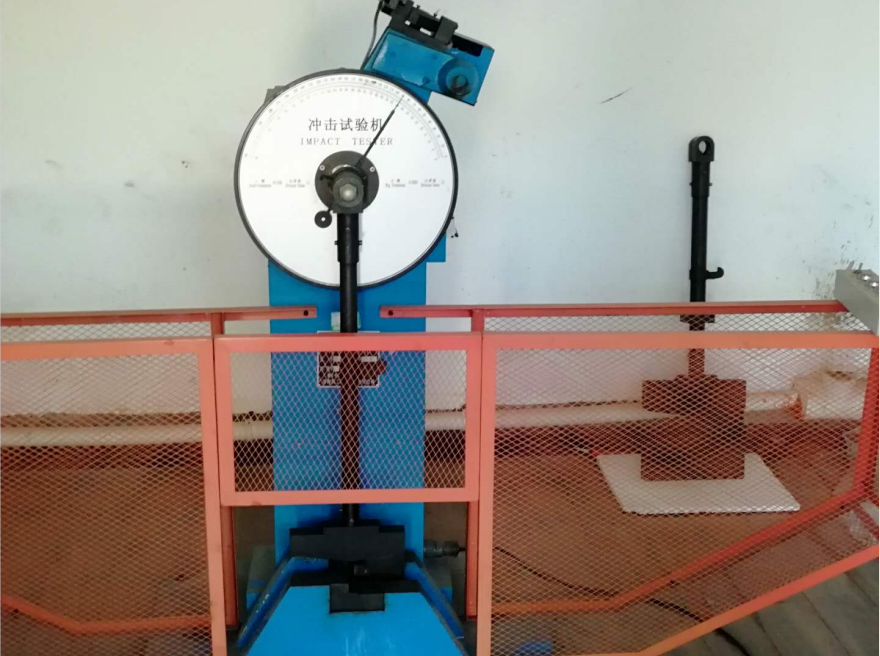 微機(jī)控制電液伺服萬(wàn)能試驗(yàn)機(jī)、金相顯微鏡